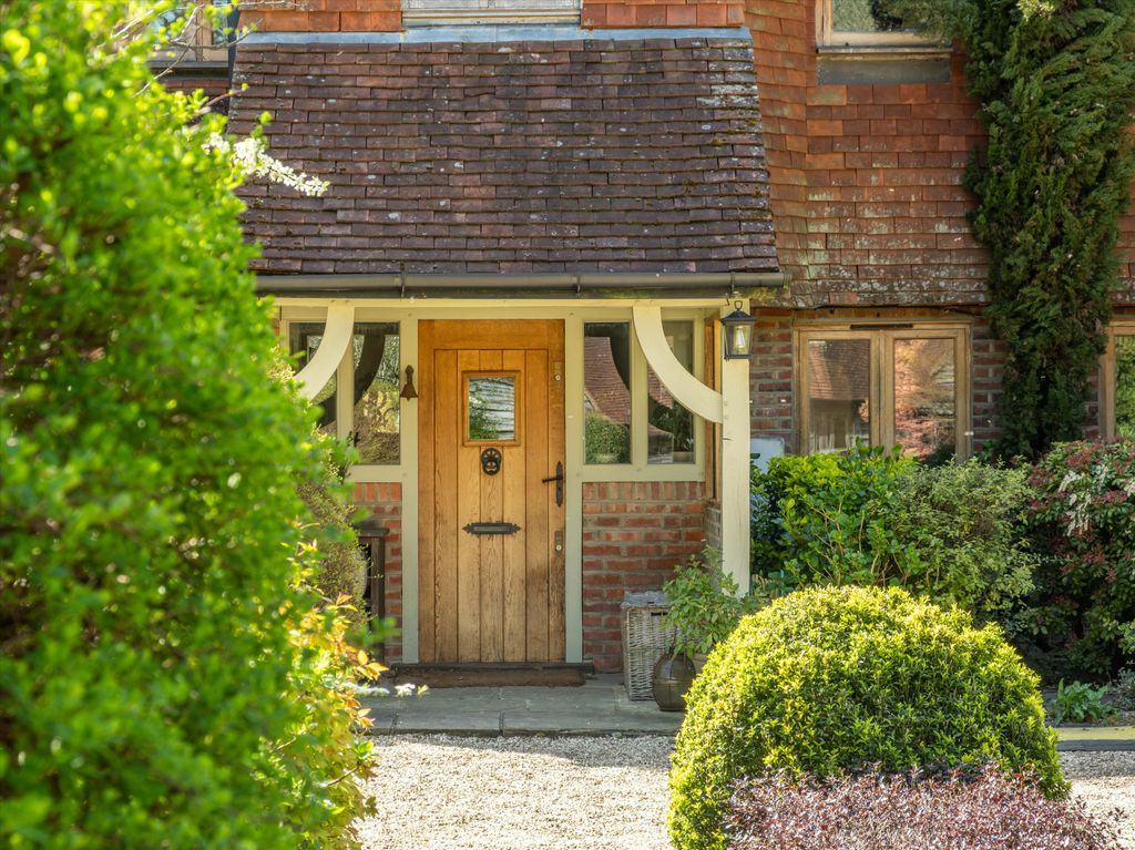 Additional image 3 of 6 bed detached house for saleLinchmere Ridge, Haslemere, Surrey GU27