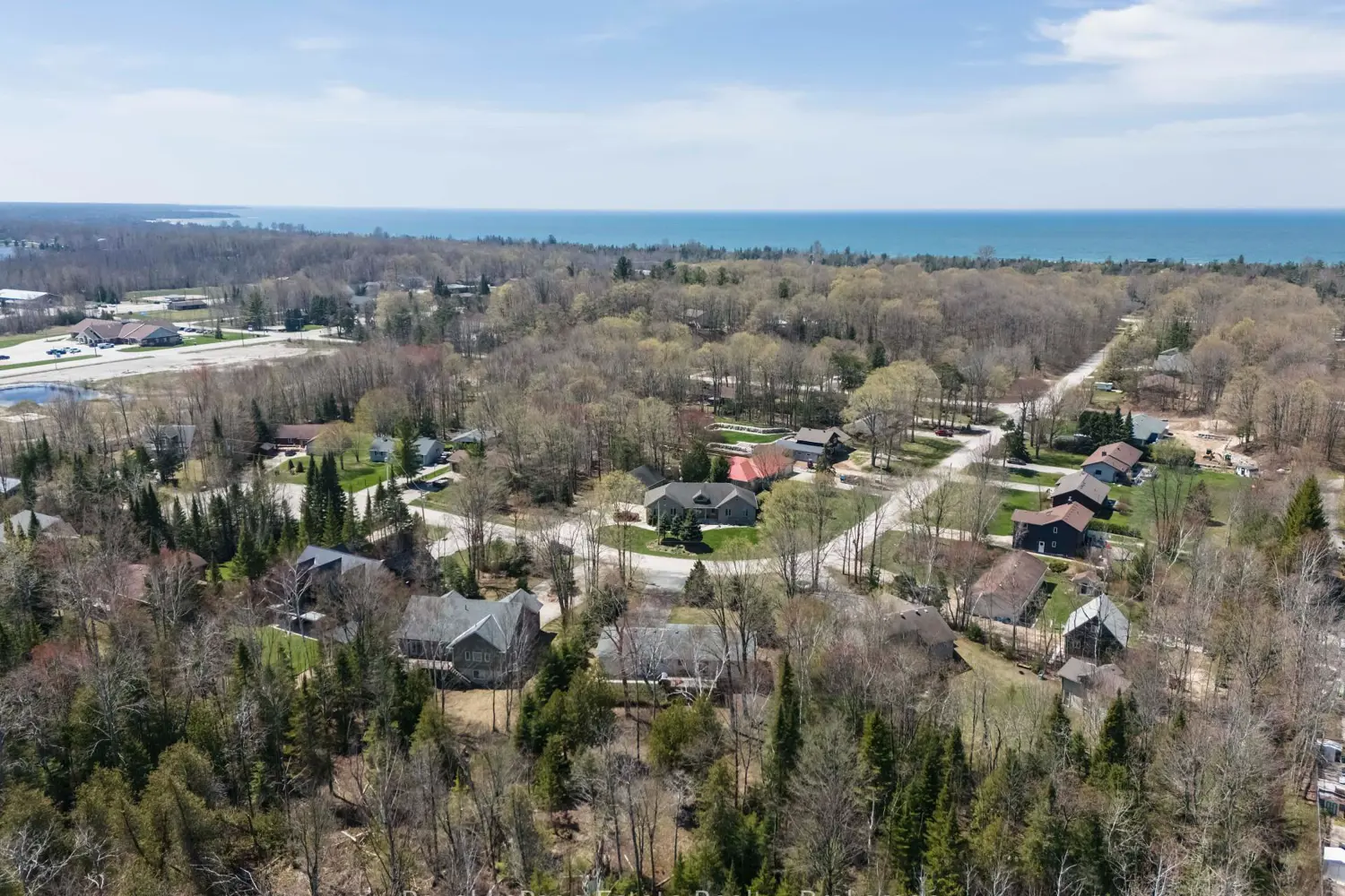 21 Sauble Woods Crescent photo 4