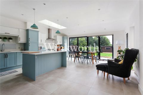 Dersingham Road, London NW2