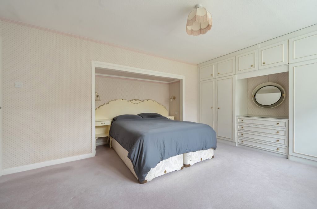 Additional image 13 of 4 bed detached house for saleParsons Lane, Hindhead, Surrey GU26