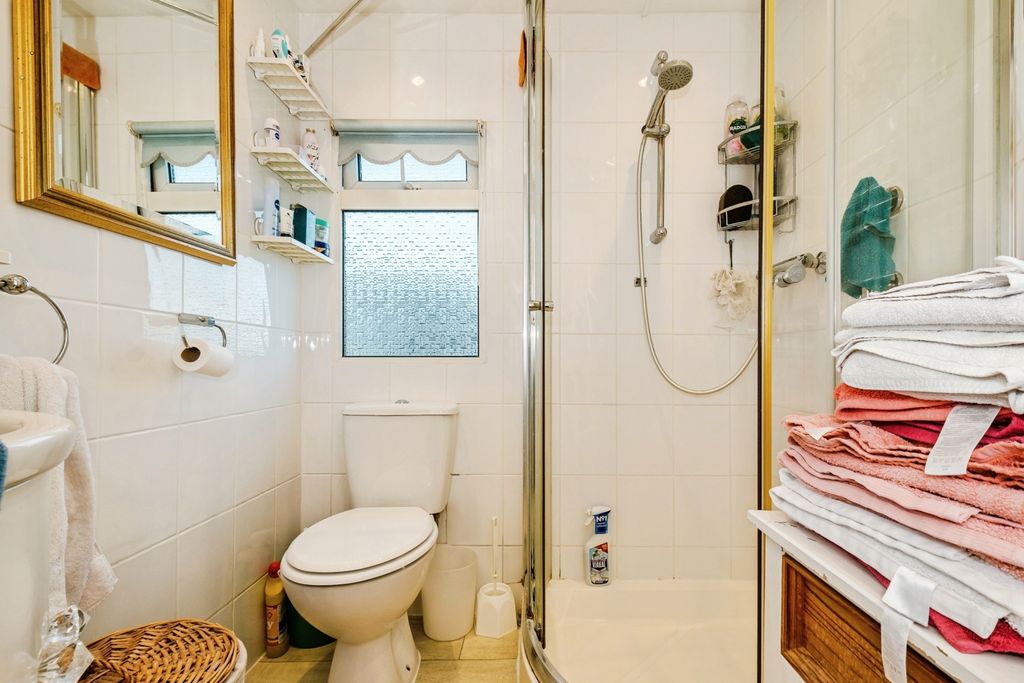 Additional image 7 of 1 bed property for saleCountryside Farm Park, Church Lane, Upper Beeding, West Sussex BN44