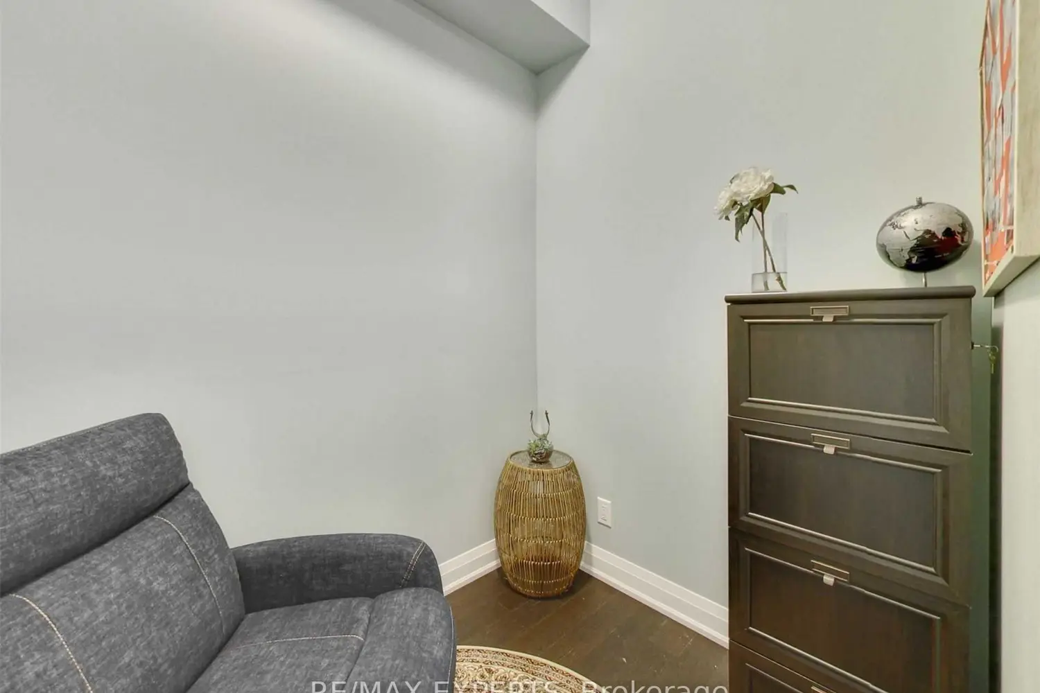 Additional image 9 of 9582 Markham Road 1607