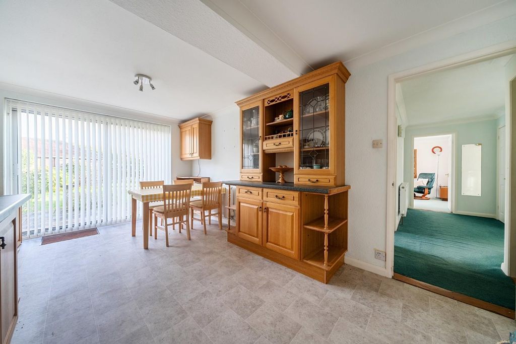 Additional image 4 of 4 bed property for saleSt. Aubins Park, Hayling Island PO11