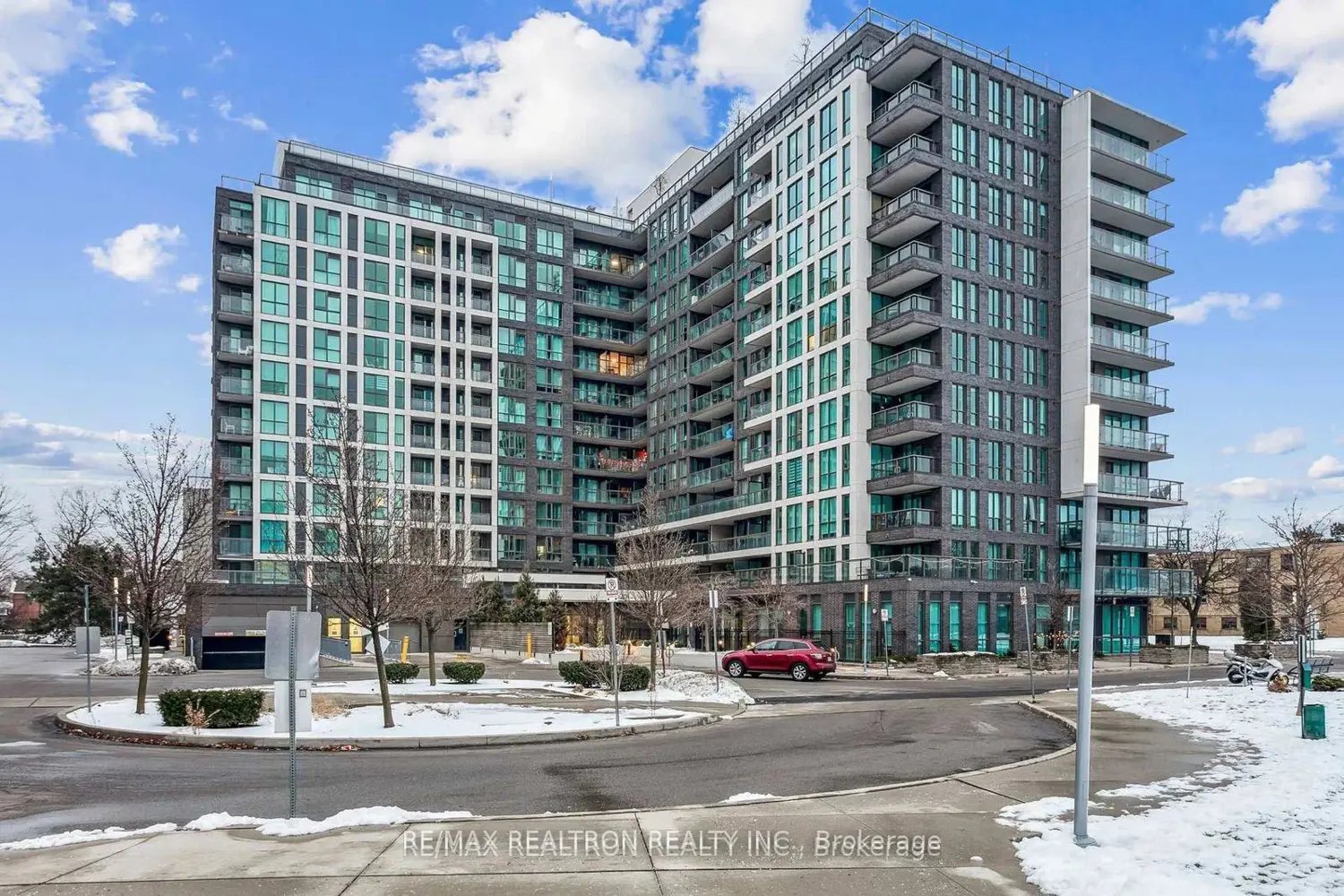 80 Esther Lorrie Drive 803