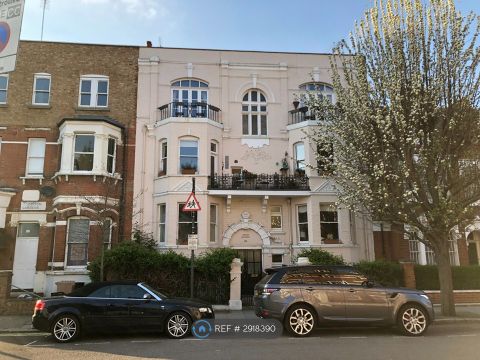 Gordon Mansions, London W14