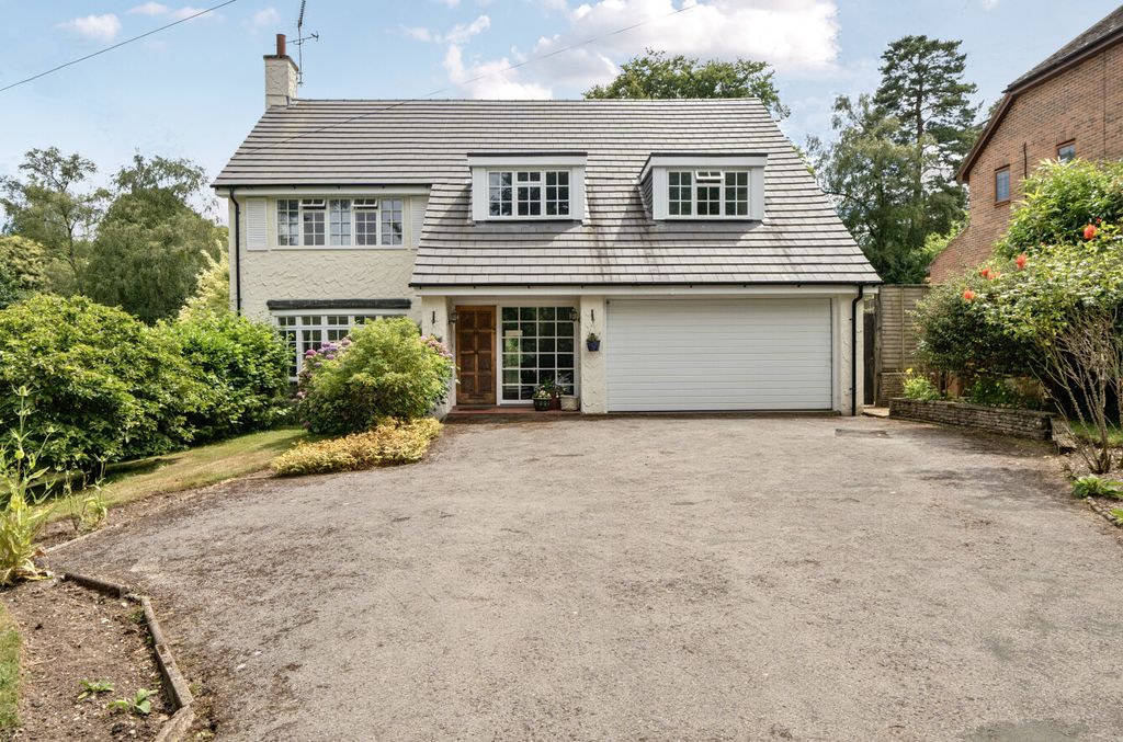 Additional image 2 of 4 bed detached house for saleParsons Lane, Hindhead, Surrey GU26