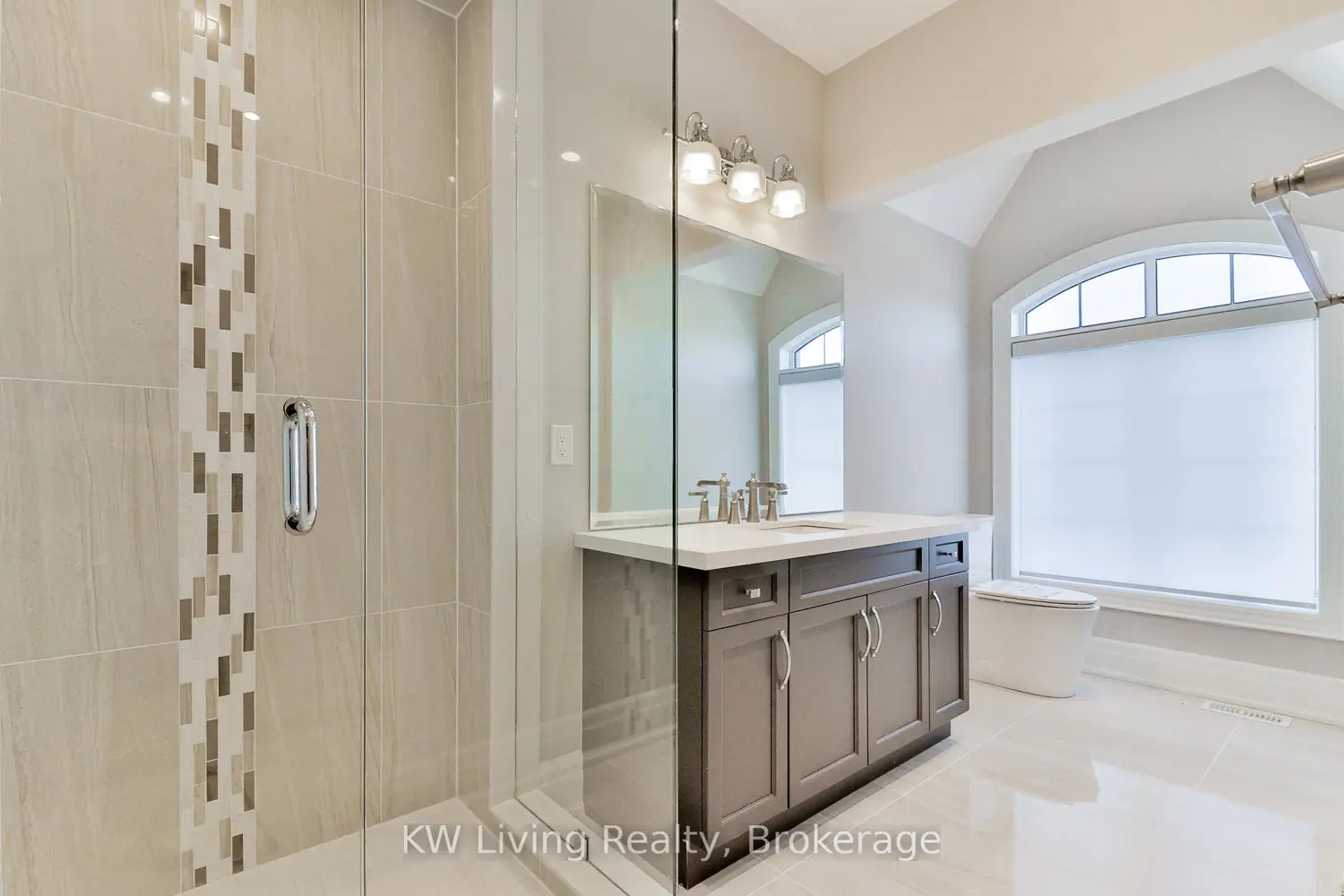 Additional image 15 of 162 Cummer Avenue