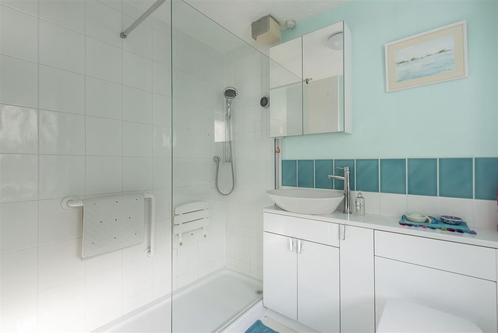 Additional image 6 of 1 bed flat for saleSun Lane, Harpenden AL5