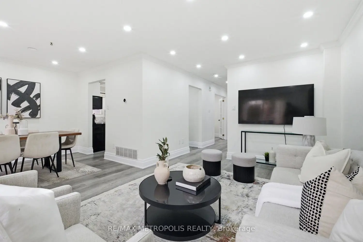 700 Mountjoy Court photo 4