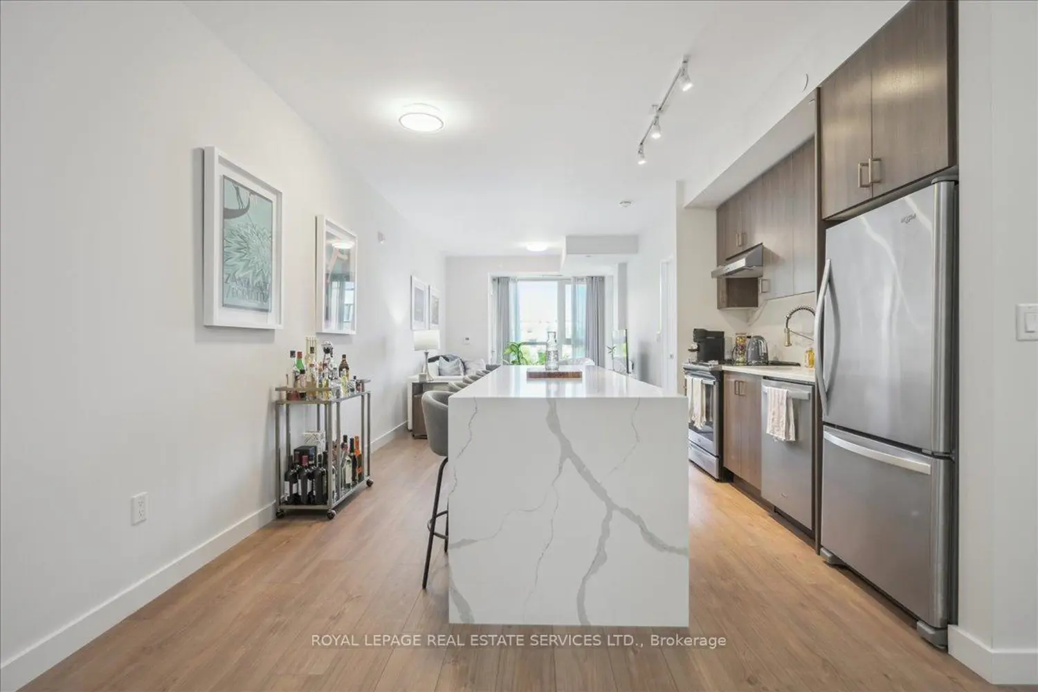 168 Sabina Drive 211 photo 3