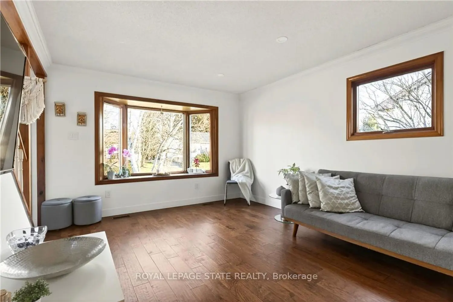 9 Morton Avenue