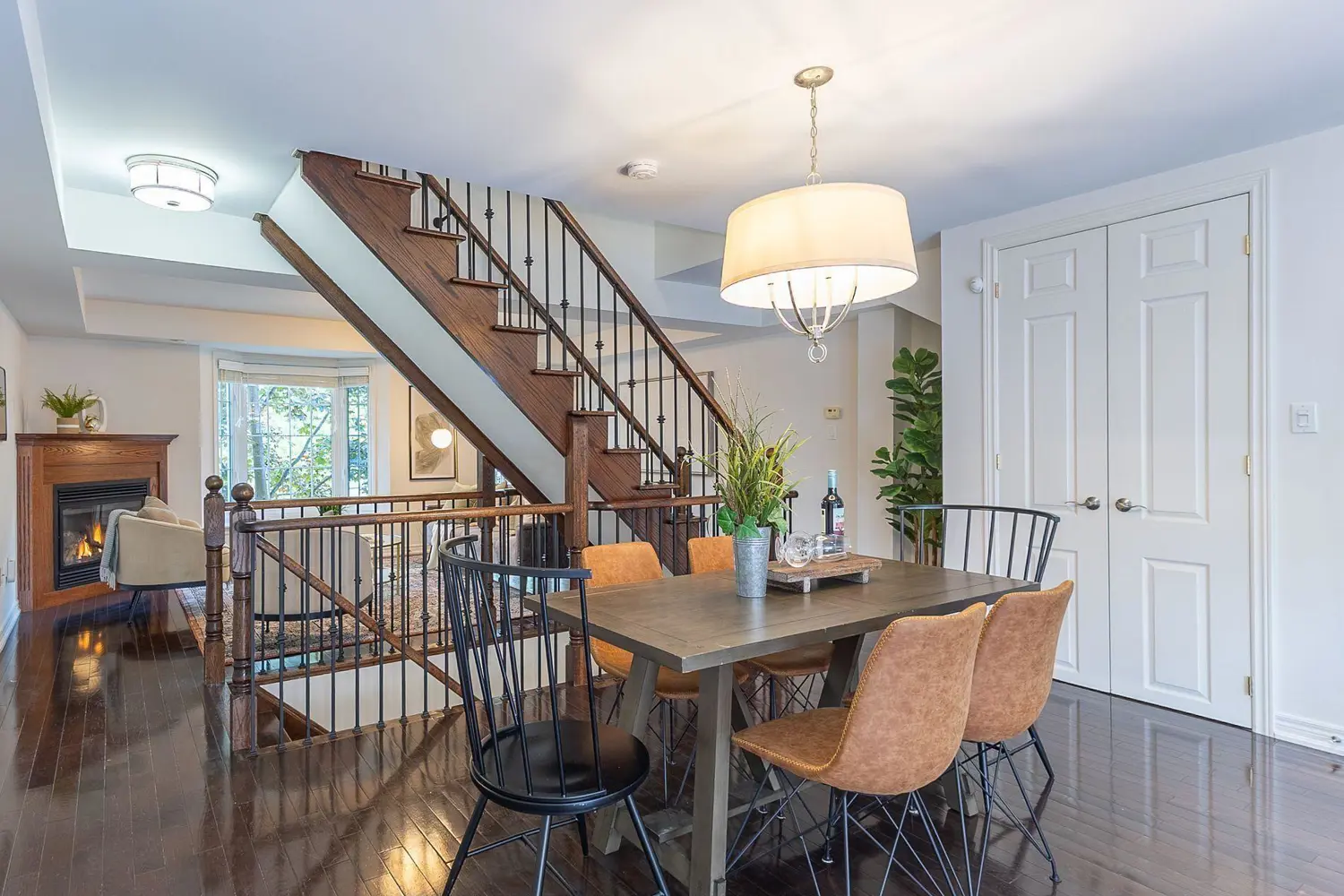 50 Rosewood Avenue photo 5