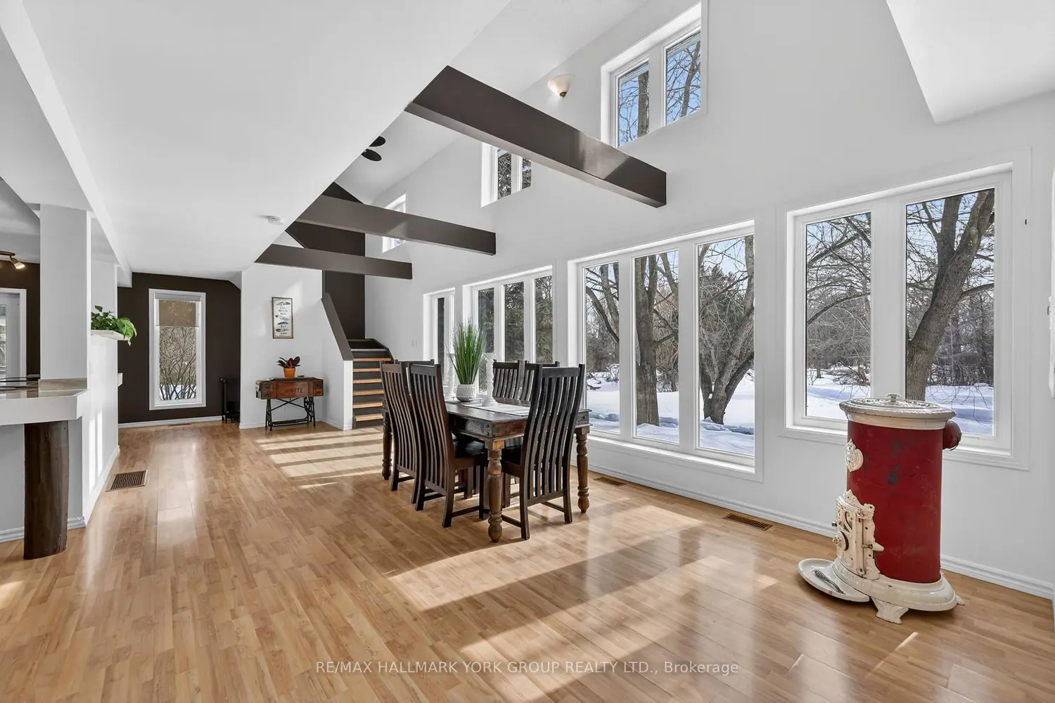 5768 Smith Boulevard photo 3