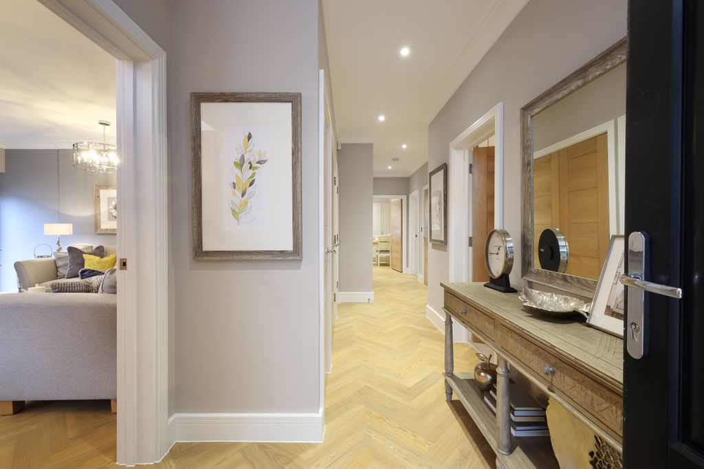 Additional image 4 of 3 bed flat for saleSalisbury Avenue, Harpenden AL5