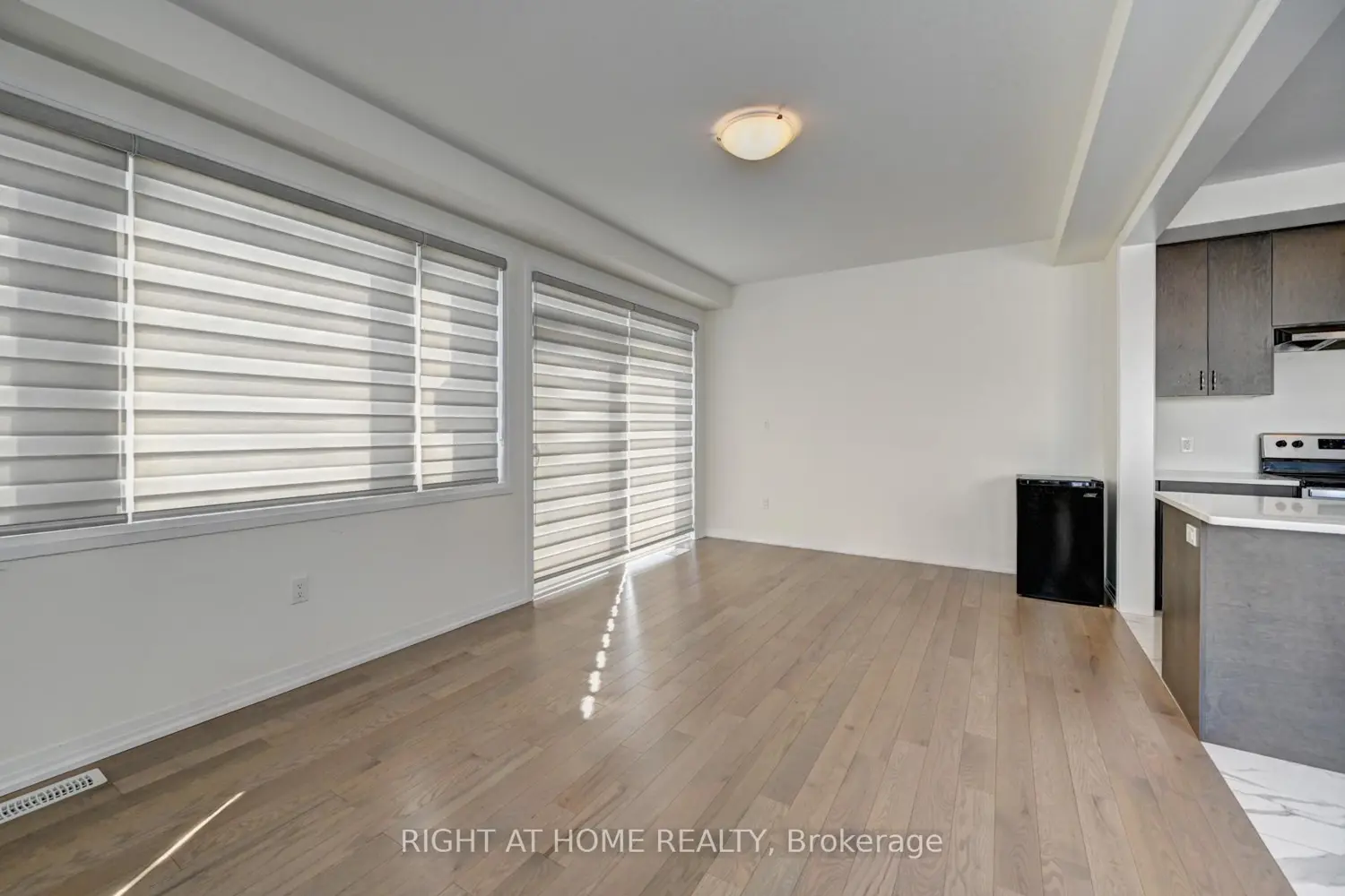 15 Blacklock Street 20 photo 4