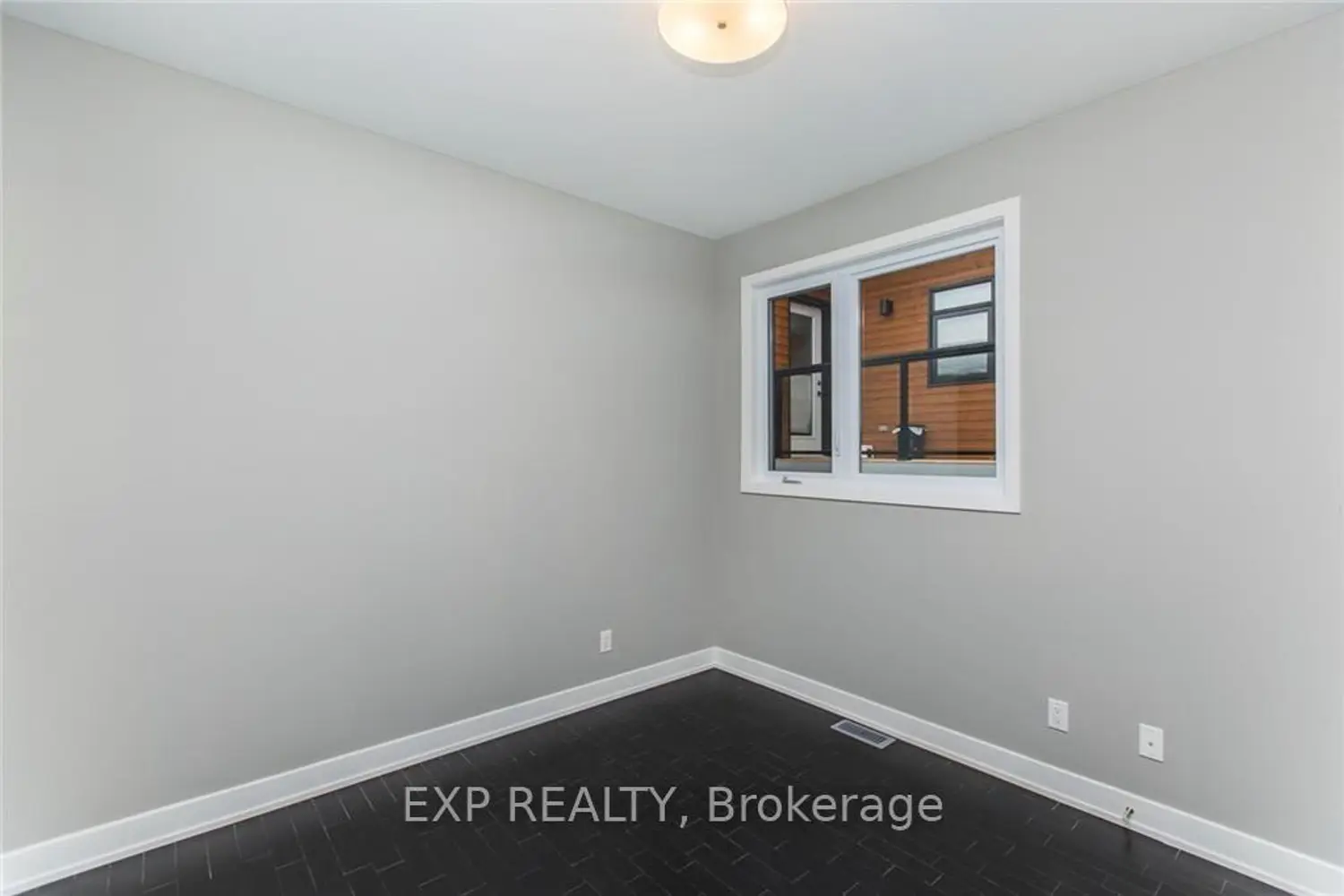 Additional image 13 of 546 Guy Street