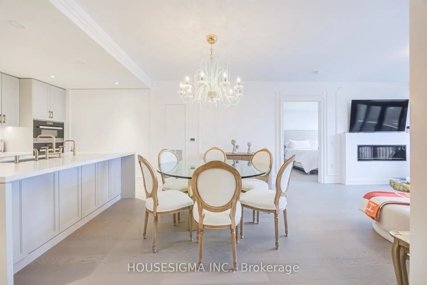 Additional image 11 of 1 Strathgowan Avenue 406