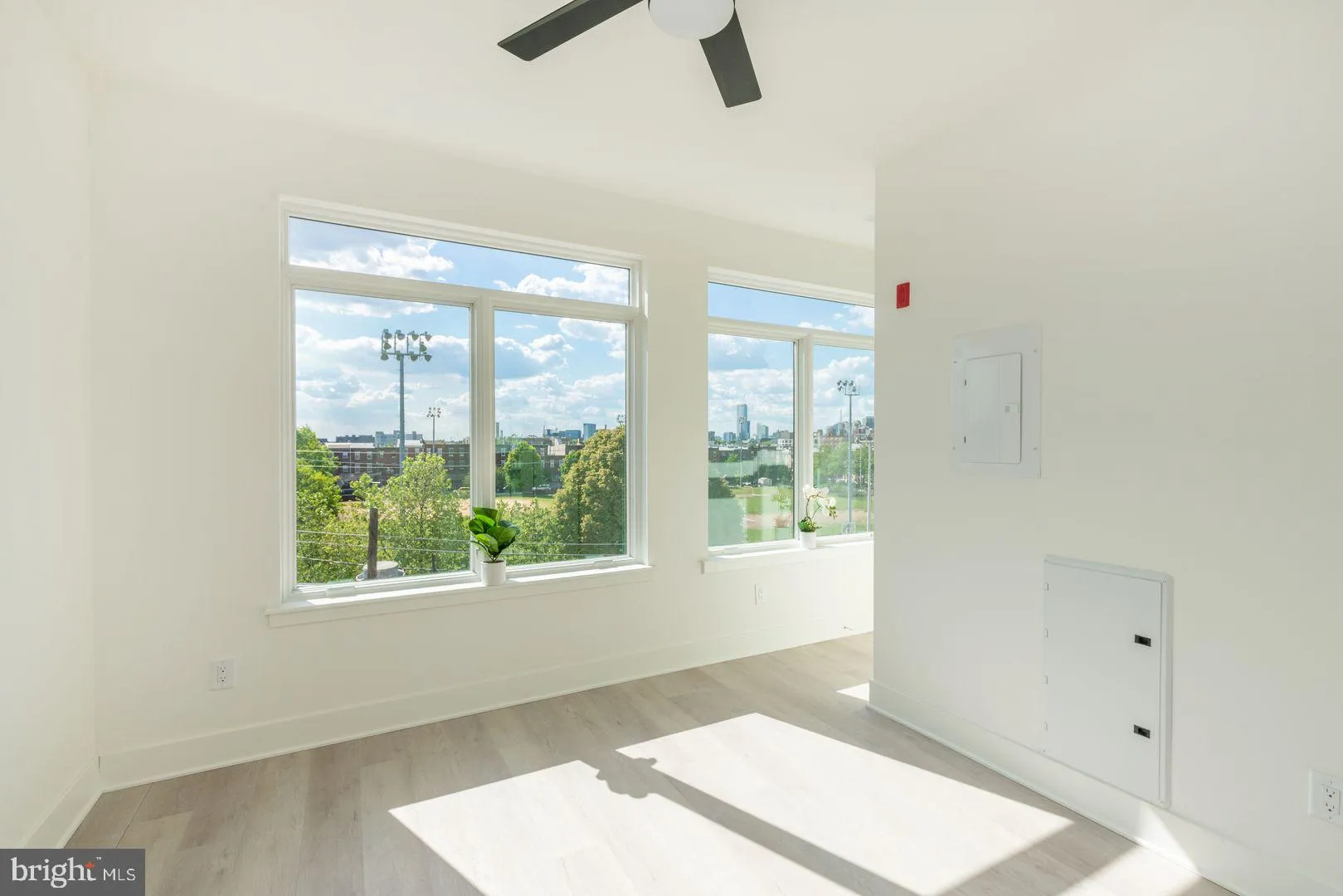 Additional image 25 of 833 Wharton Street Unit 1B-402, Philadelphia, PA 19147