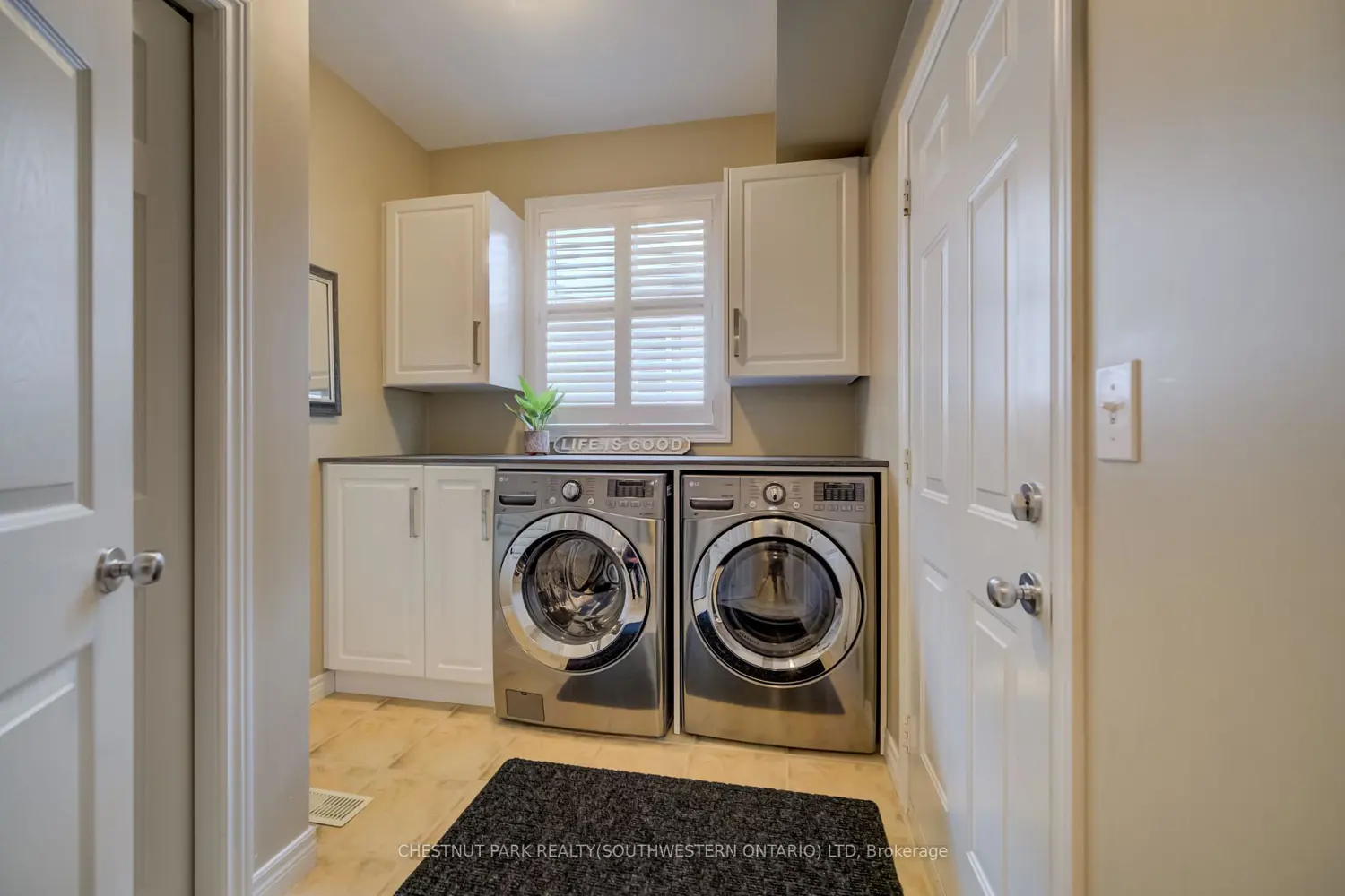 Additional image 7 of 560 Springwater Drive