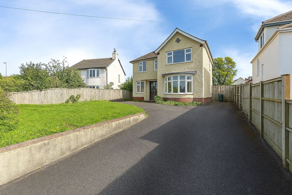 3 bed detached house for saleExeter Road, Honiton, Devon EX14