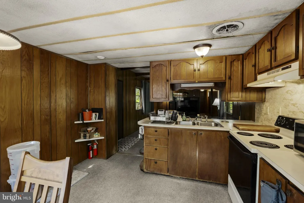 Additional image 12 of 1528 Hilltop Road, Mohnton, PA 19540