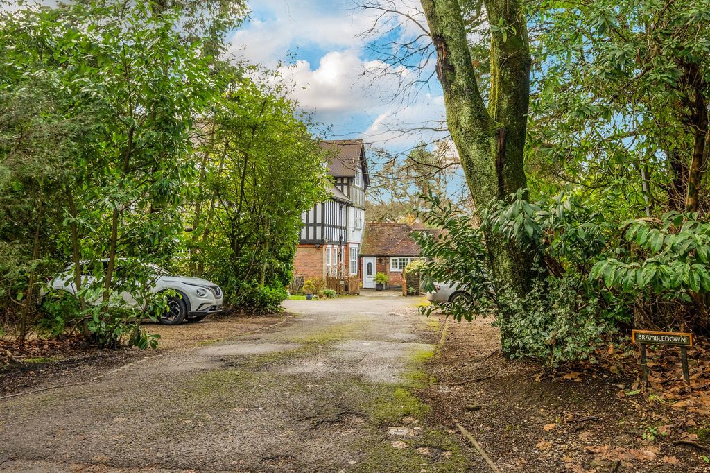 Additional image 13 of 1 bed flat for saleTower Road, Hindhead GU26