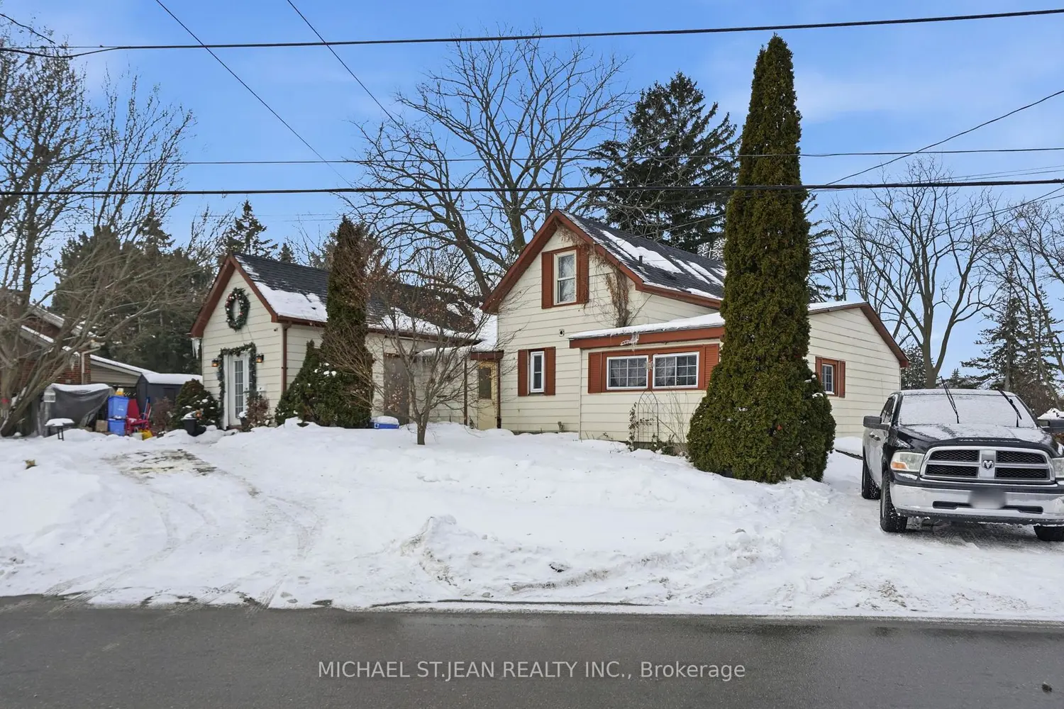51 Mountain Avenue photo 2