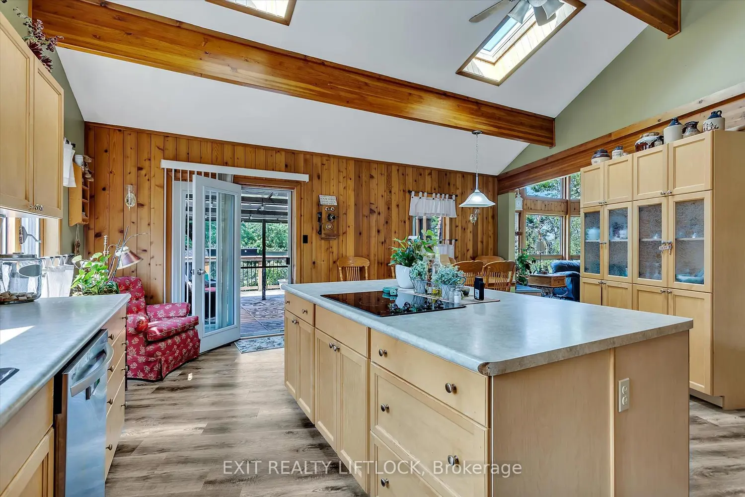 25 Balsam Road photo 4