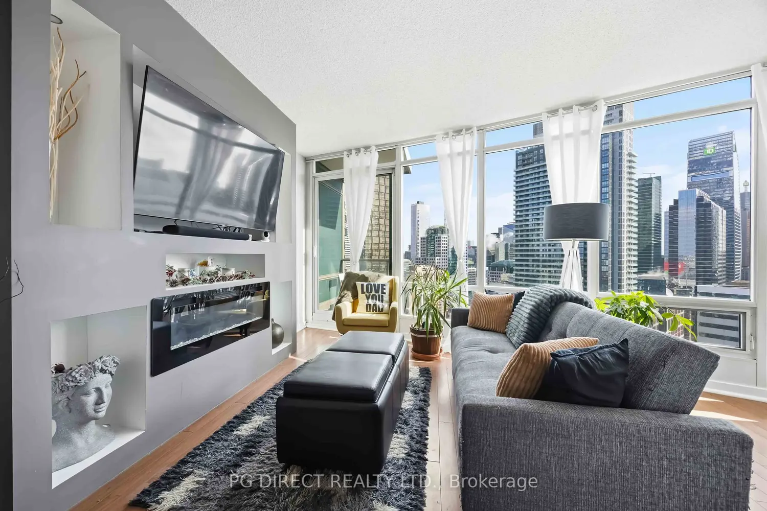 361 Front Street 3302
