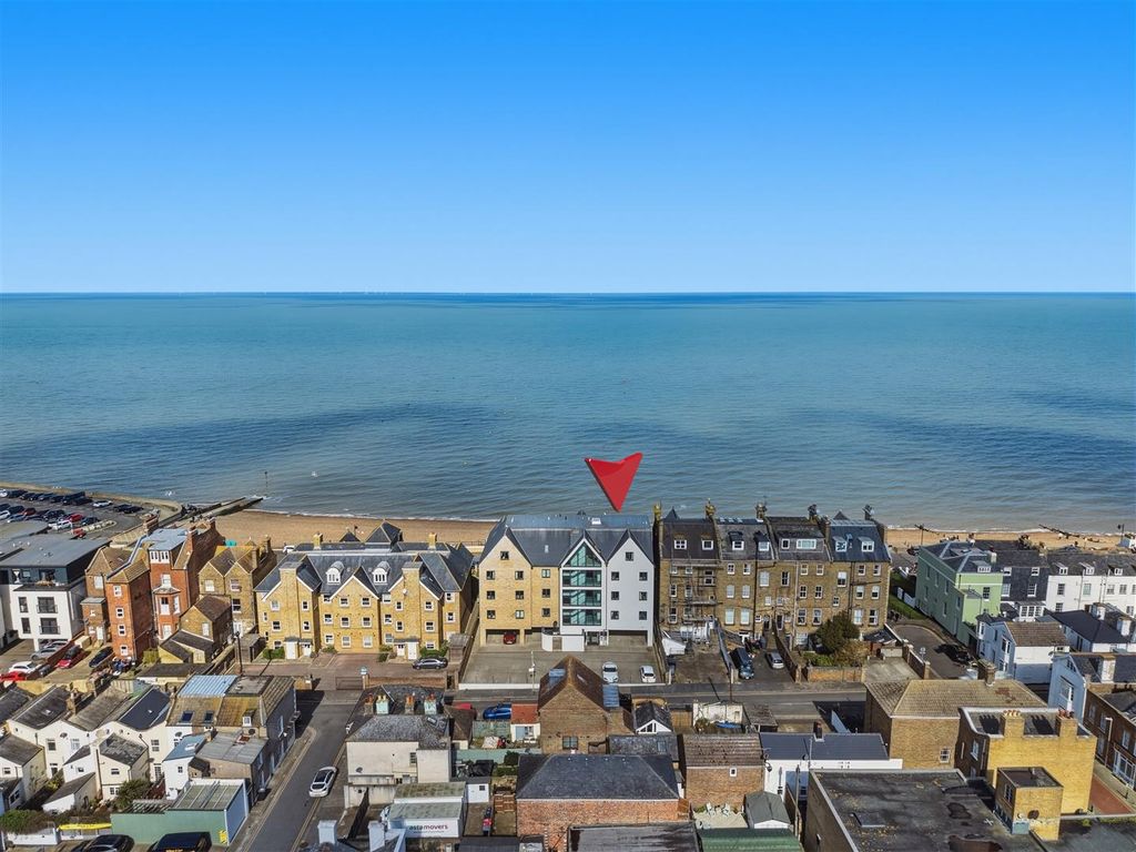 Additional image 8 of 2 bed flat for saleCentral Parade, Herne Bay CT6
