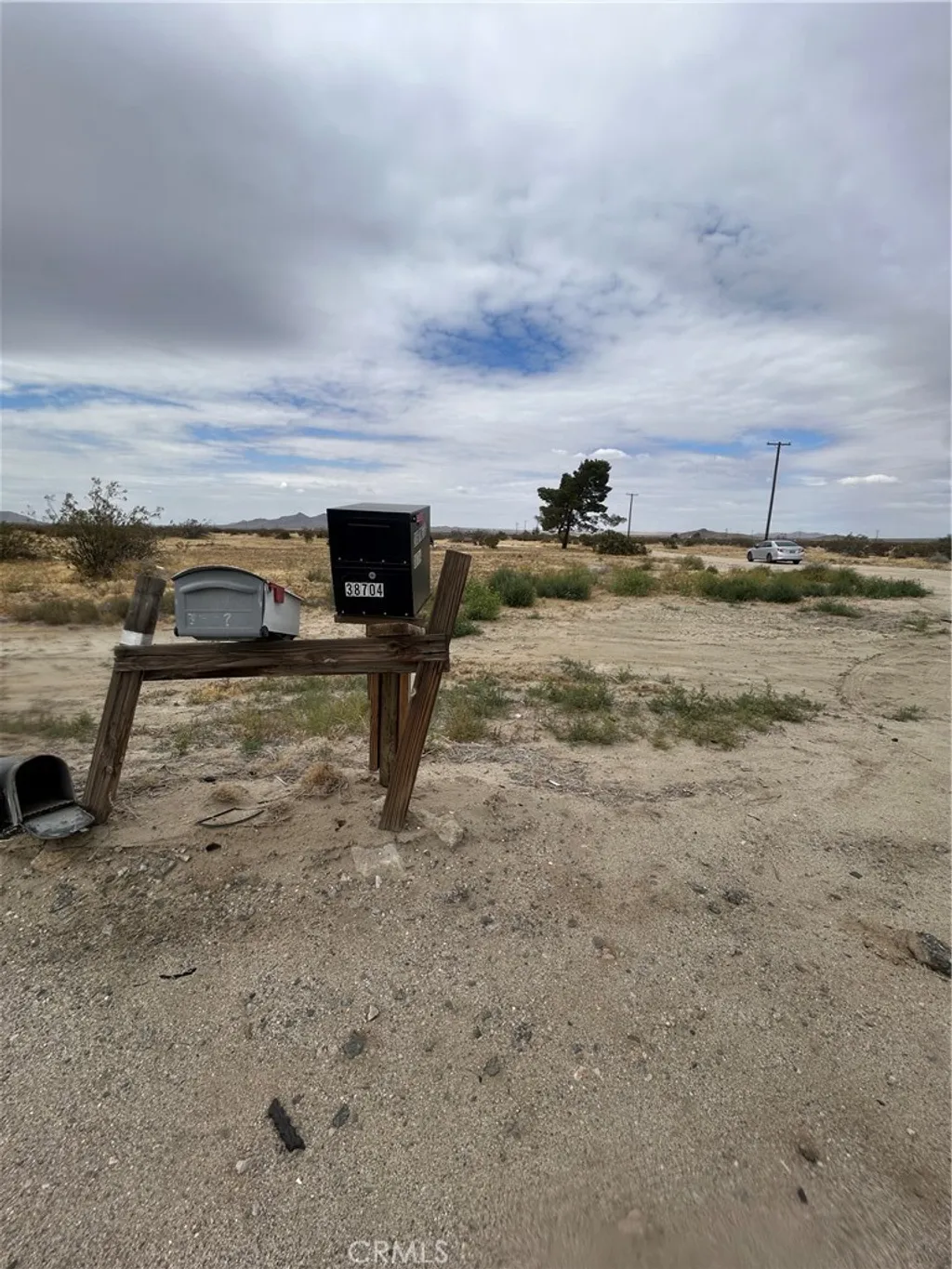 20505 Palmdale Blvd E, Palmdale, CA 93591 photo 5