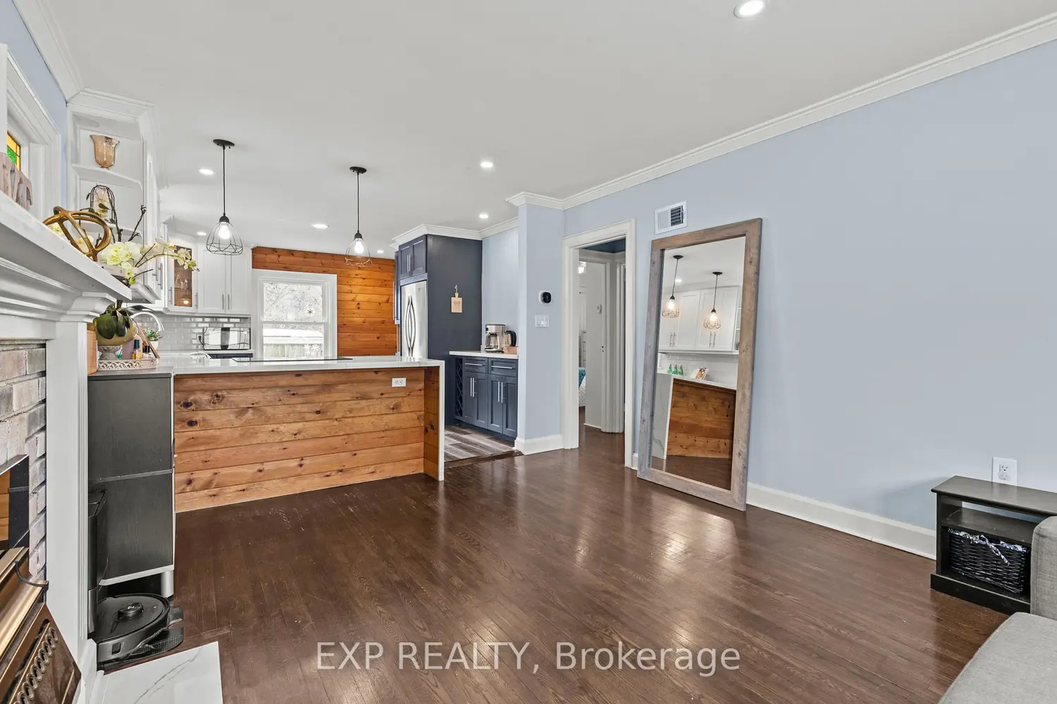 14 Dunlop Drive photo 3
