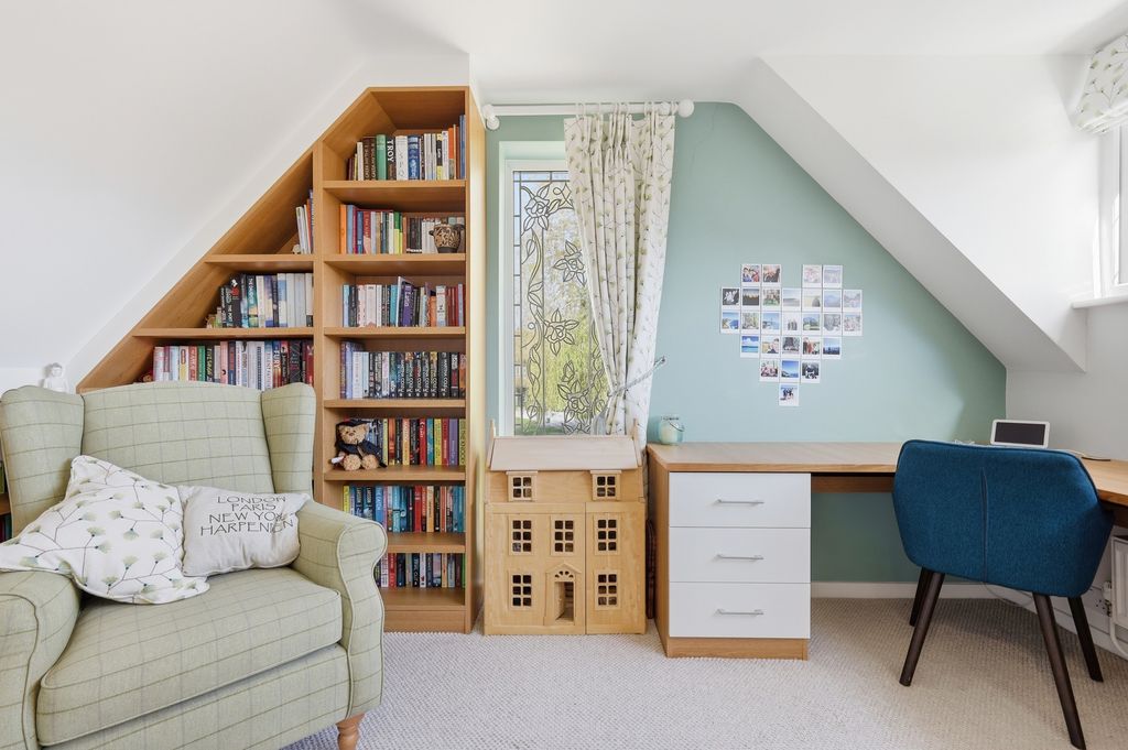 Additional image 18 of 5 bed detached house for salePenny Croft, Harpenden AL5