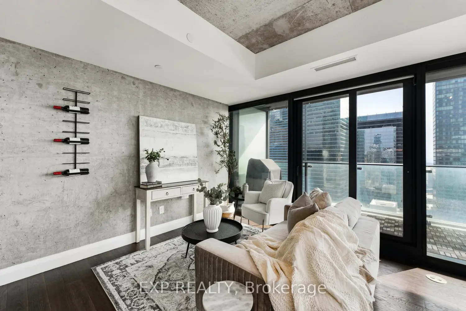 224 King Street 2906