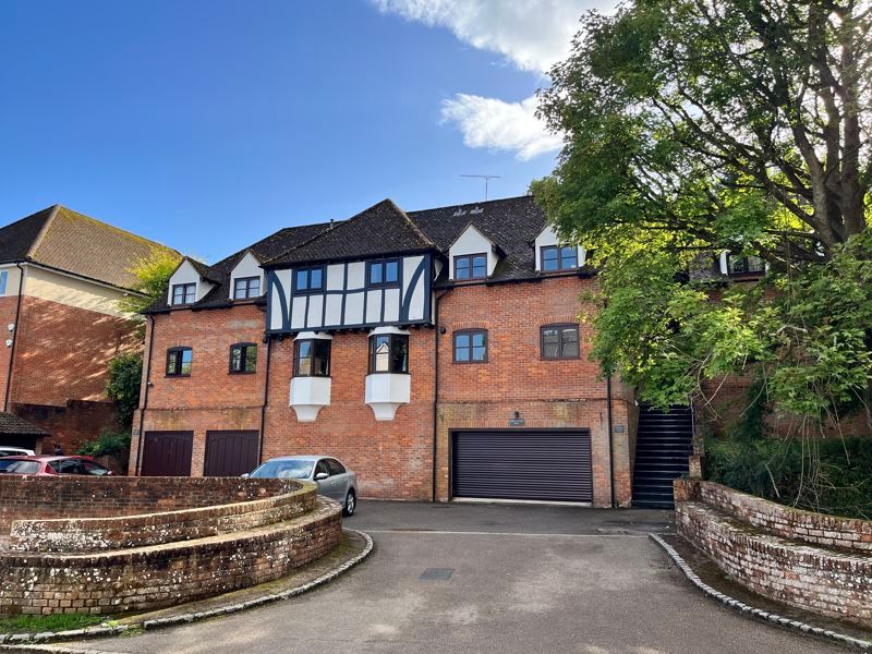 3 bed flat for saleSpringwater Mill, Bassetsbury Lane, High Wycombe HP11