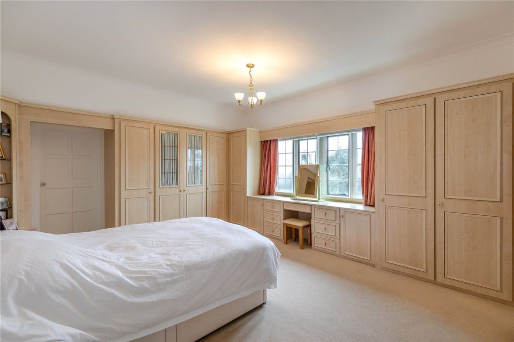 Additional image 17 of 7 bed detached house for saleSlingsby Walk, Harrogate, North Yorkshire HG2