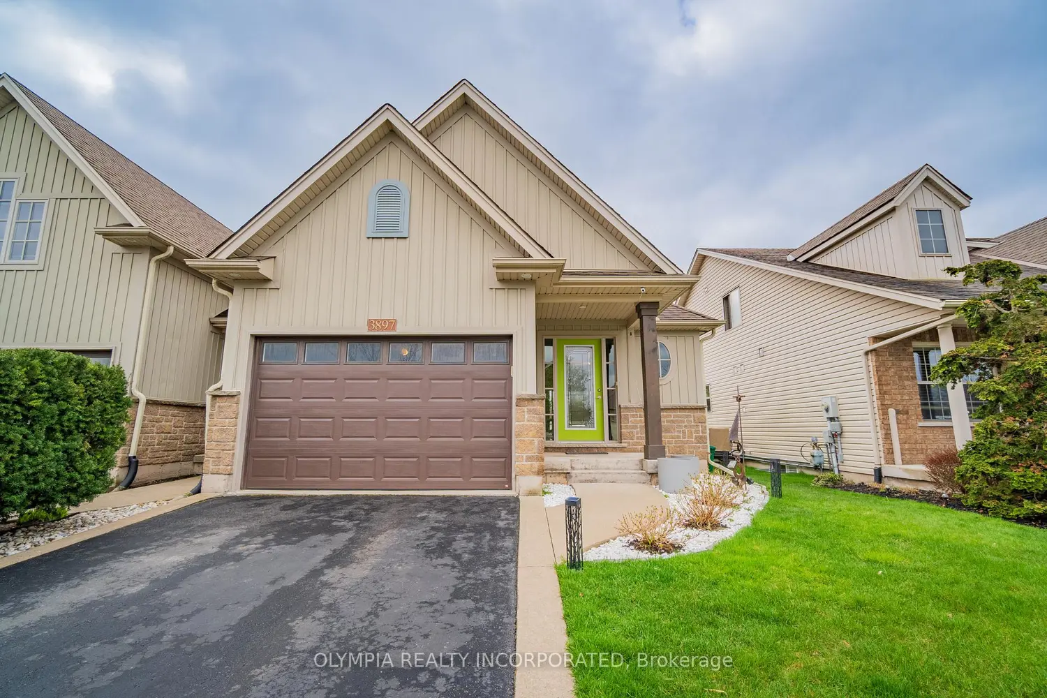 3897 Settlers Cove Drive