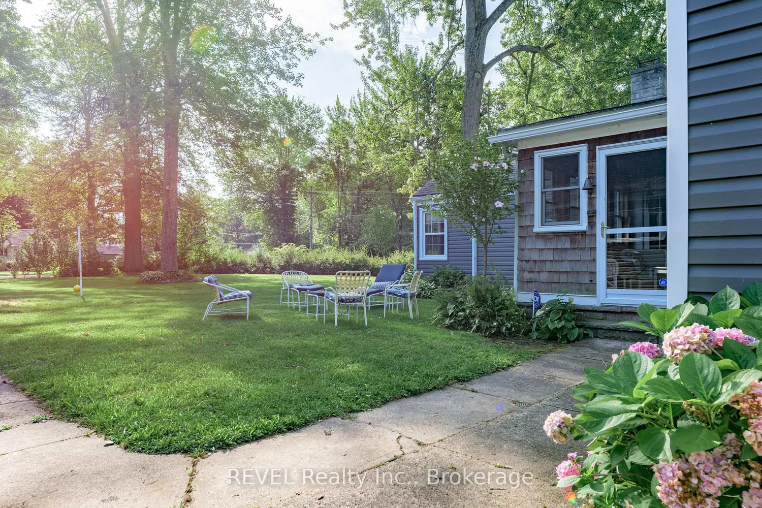 Additional image 16 of 394 Cherryhill Boulevard