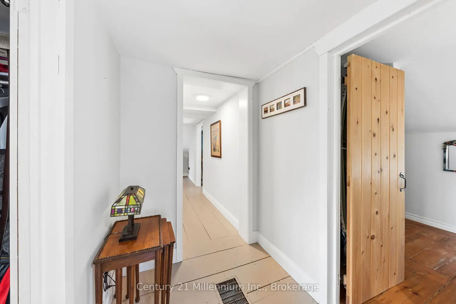 Additional image 7 of 415877 Tenth Line