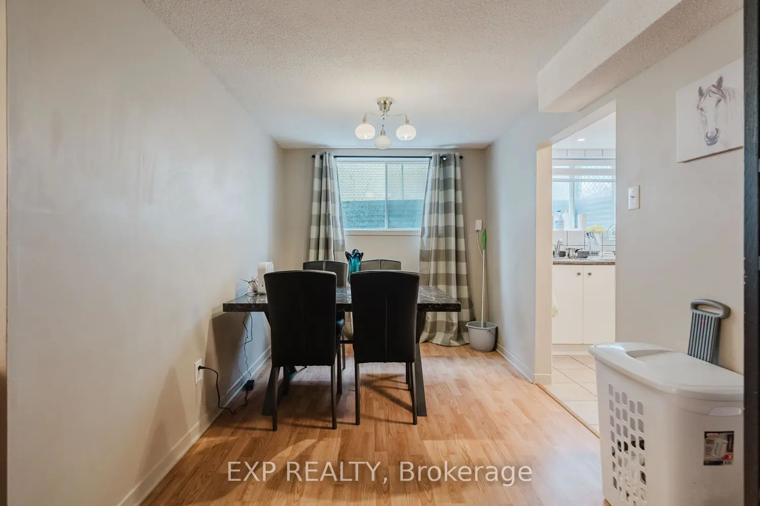 Additional image 6 of 847 Pinewood Crescent