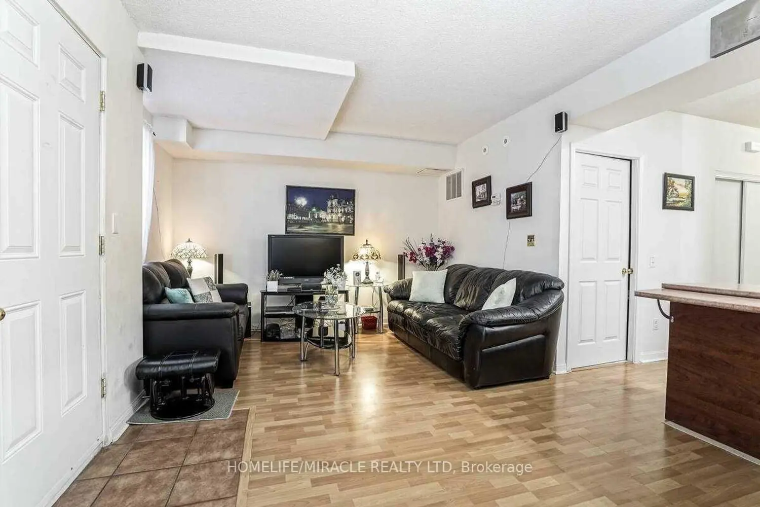Additional image 11 of 3047 Finch Avenue 1024
