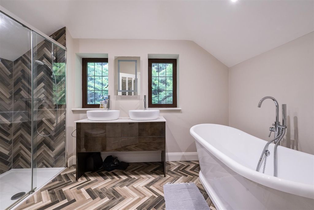 Additional image 10 of 4 bed detached house for saleHigh Elms, Harpenden AL5