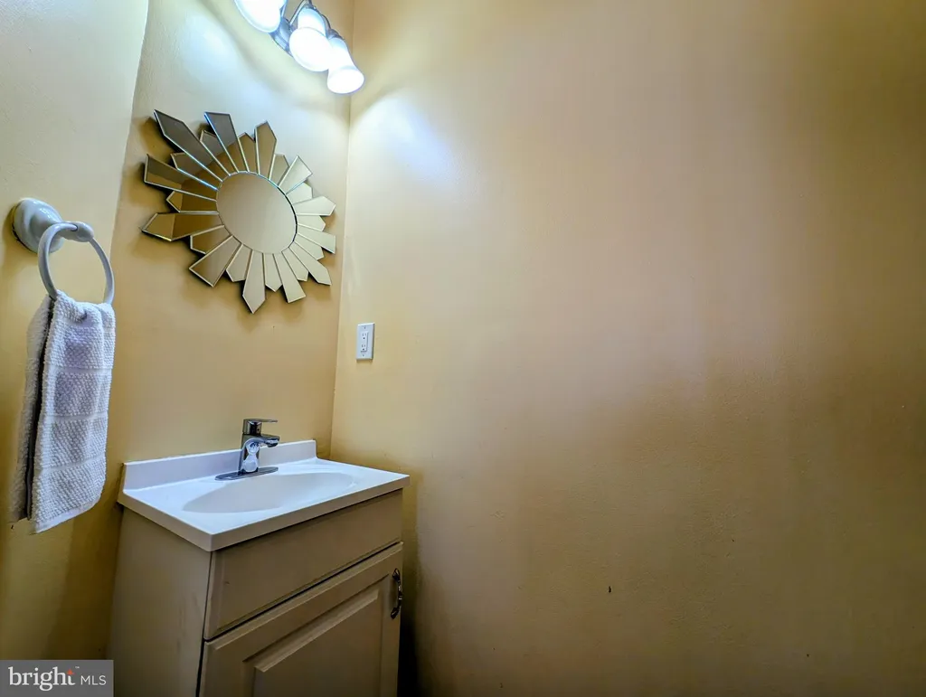 Additional image 11 of 20 Cambridge Court, Princeton, NJ 08540