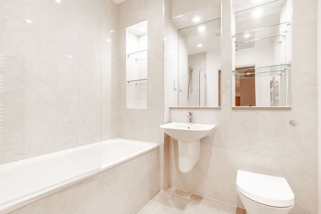 Additional image 11 of 3 bed flat for saleCarnegie House, Harrow On The Hill, Harrow HA1