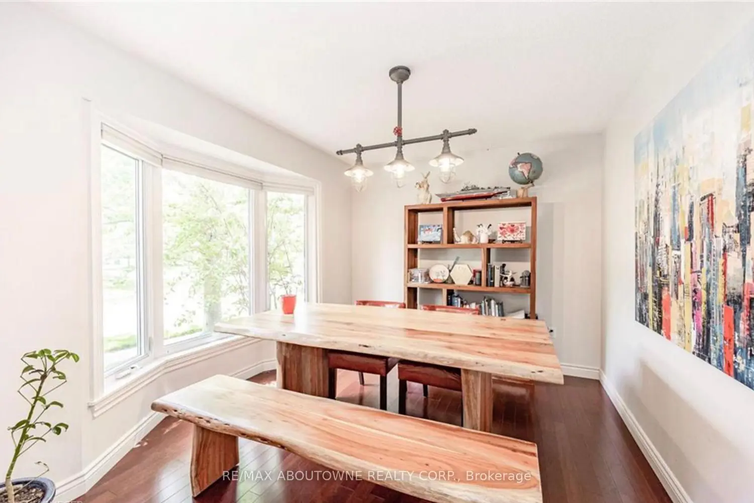 Additional image 11 of 500 Blenheim Crescent