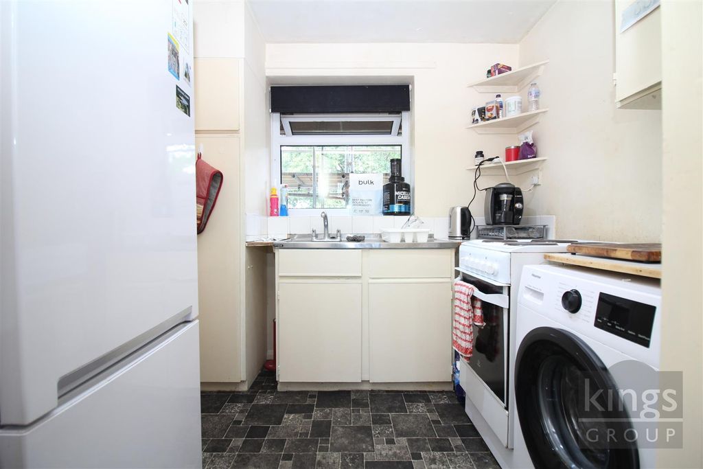 Additional image 3 of 1 bed flat for saleHarberts Road, Harlow CM19