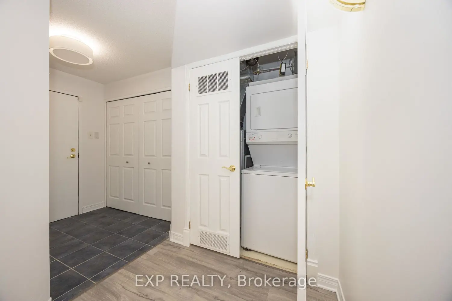 Additional image 7 of 429 Somerset Street 803