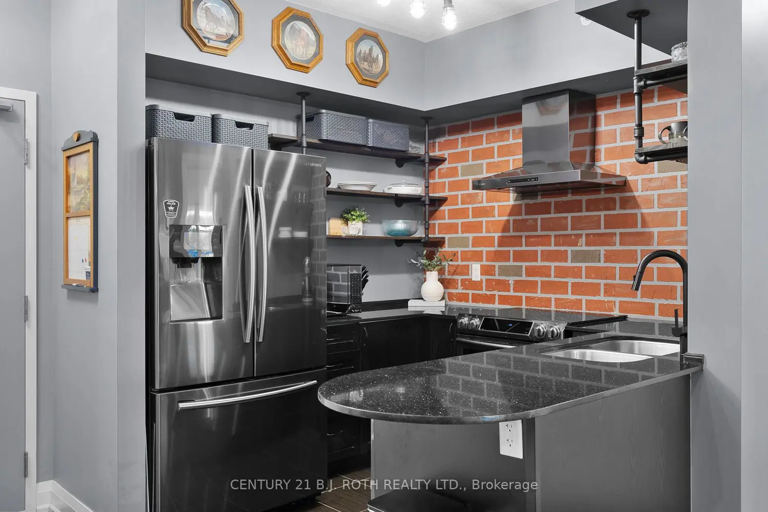 Additional image 5 of 5 Greenwich Street 207