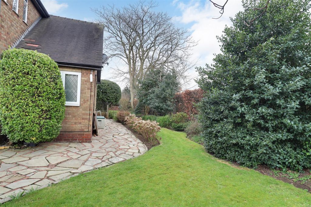 Additional image 18 of 4 bed detached house for saleHeads Lane, Hessle HU13
