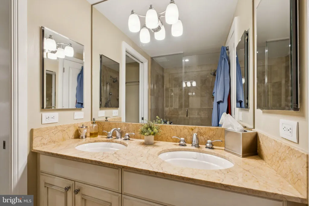 Additional image 14 of 1701 Locust Street Unit 1512, Philadelphia, PA 19103
